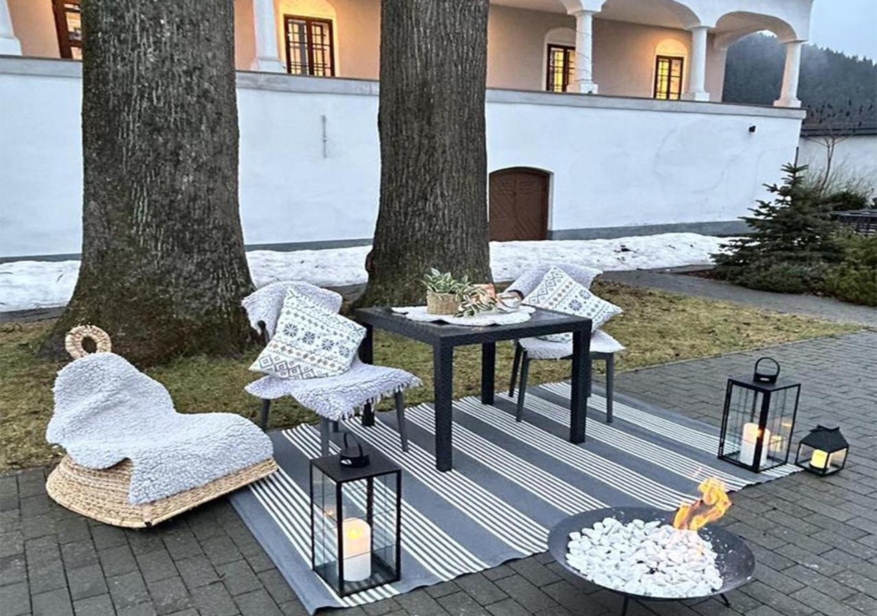 Kastiel Cicmany Otel Dış mekan fotoğraf