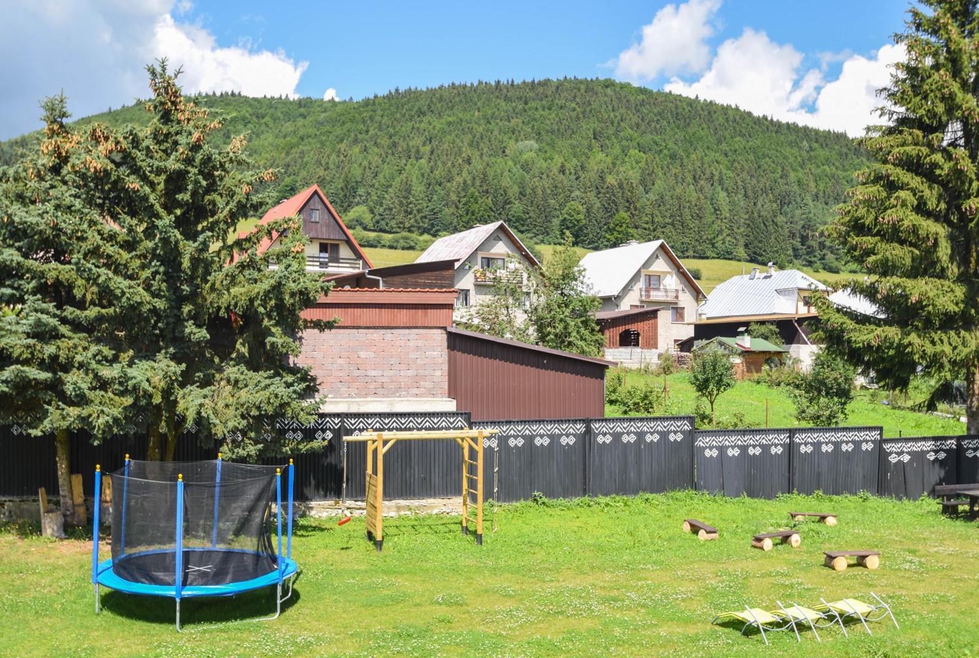 Kastiel Cicmany Otel Dış mekan fotoğraf